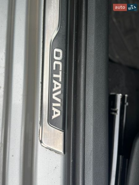 Универсал Skoda Octavia 2022 в Стрые