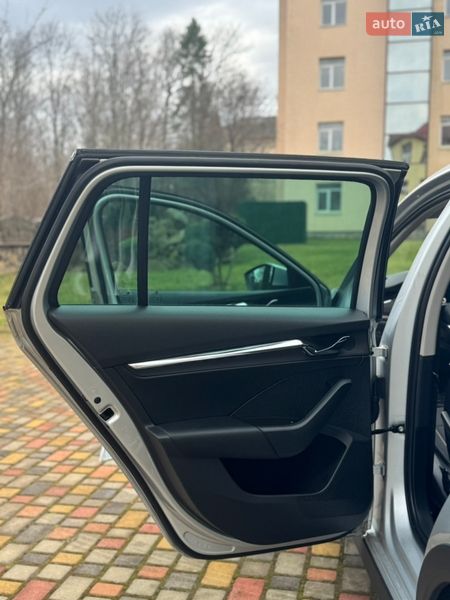 Универсал Skoda Octavia 2022 в Стрые