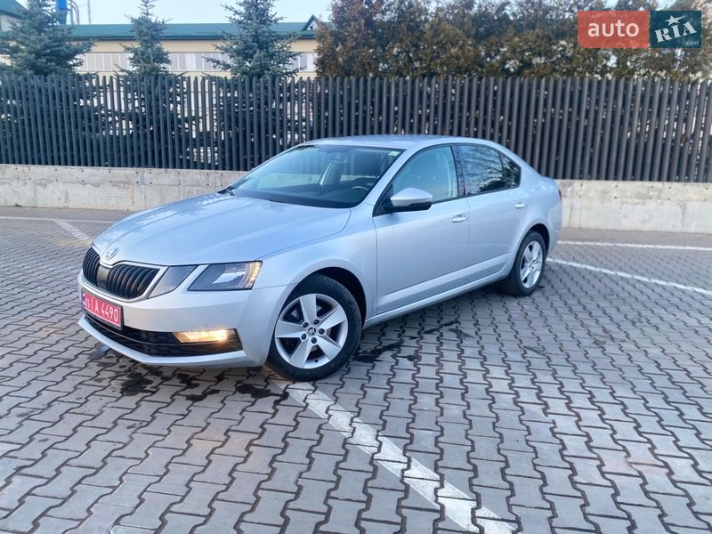 Лифтбек Skoda Octavia 2019 в Луцке