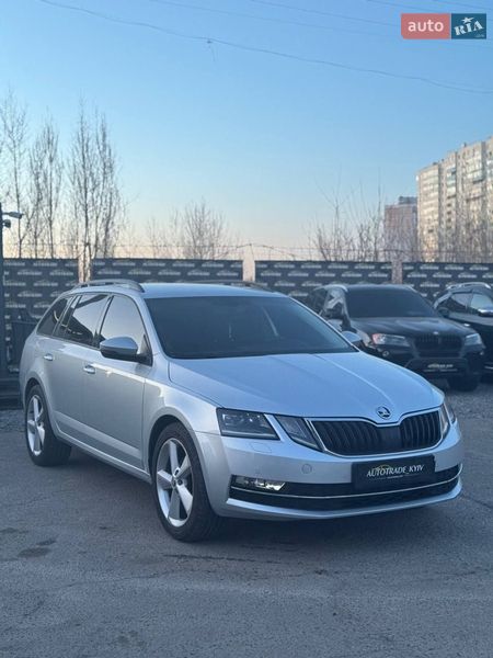 Универсал Skoda Octavia 2019 в Киеве