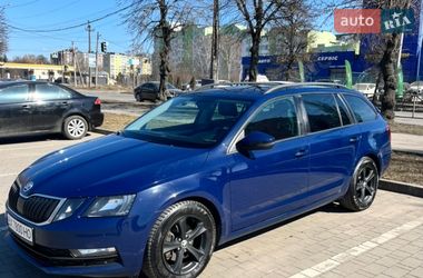 Универсал Skoda Octavia 2017 в Хмельницком