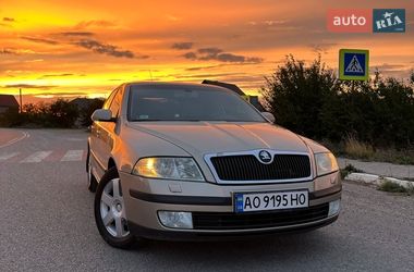 Лифтбек Skoda Octavia 2005 в Виноградове