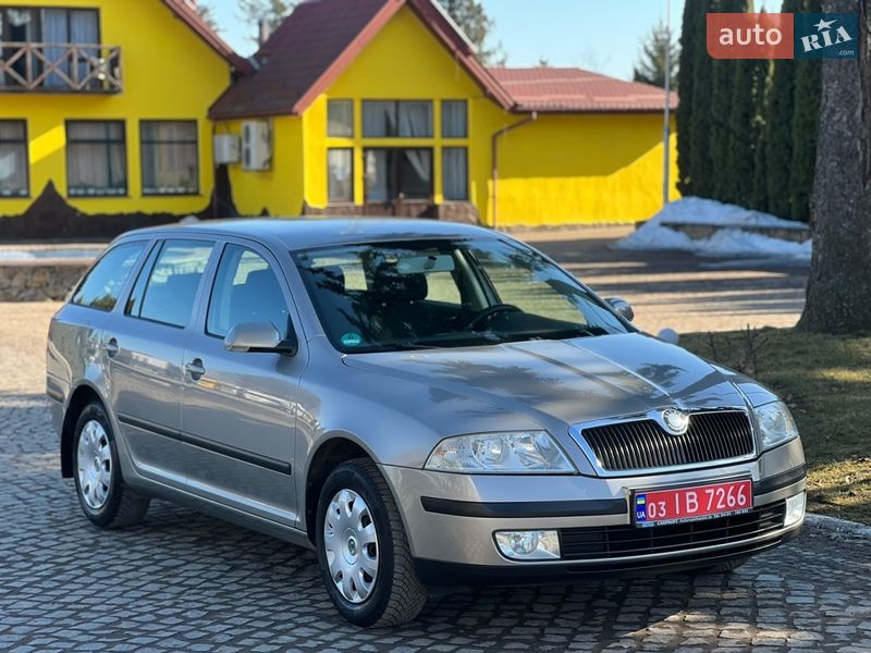 Универсал Skoda Octavia 2008 в Староконстантинове