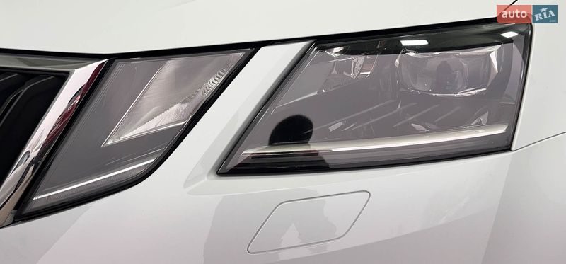 Универсал Skoda Octavia 2019 в Львове