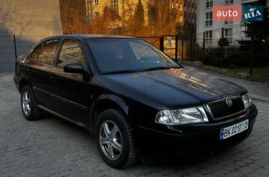 Ліфтбек Skoda Octavia 2000 в Львові