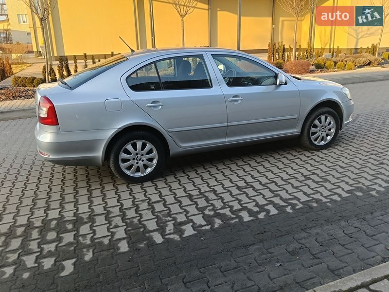 Лифтбек Skoda Octavia 2011 в Луцке фото 10 Лифтбек Skoda Octavia 2011 в Луцке