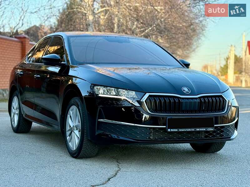 Лифтбек Skoda Octavia 2024 в Днепре