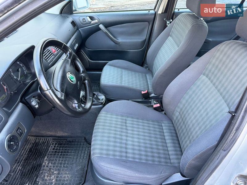 Универсал Skoda Octavia 2003 в Полтаве