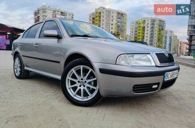 Лифтбек Skoda Octavia 2009 в Львове
