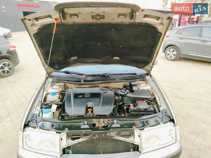 Лифтбек Skoda Octavia 2009 в Львове