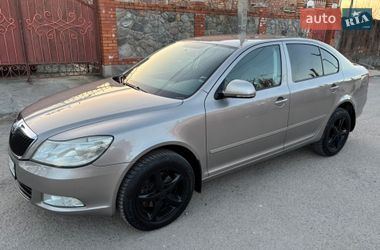Ліфтбек Skoda Octavia 2009 в Запоріжжі