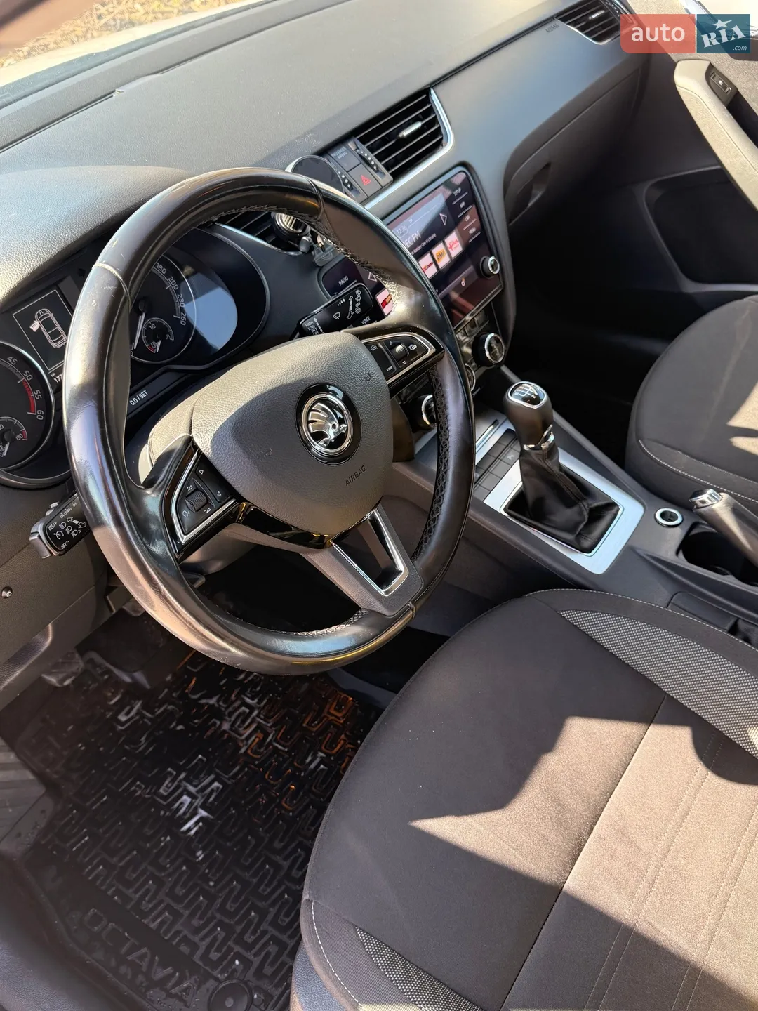 2018 Skoda Octavia - мініатюра 10