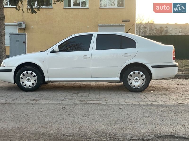 Лифтбек Skoda Octavia 2007 в Коростене