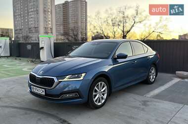 Ліфтбек Skoda Octavia 2021 в Києві