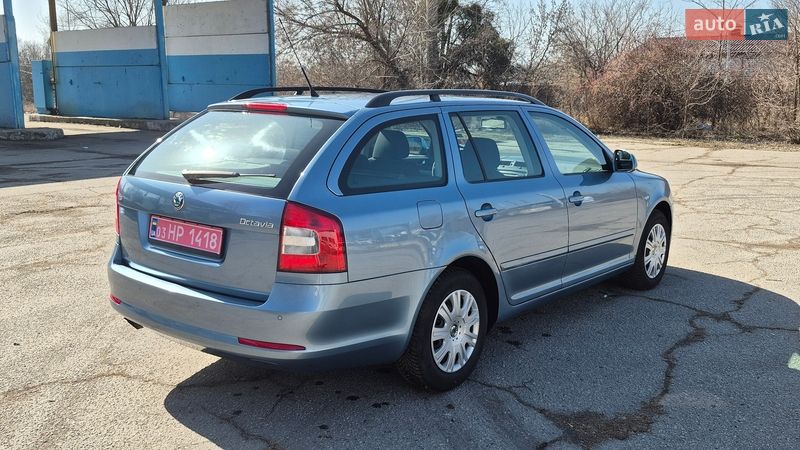 Універсал Skoda Octavia 2010 в Полтаві