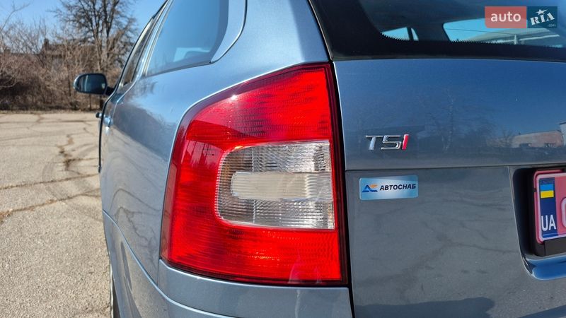 Універсал Skoda Octavia 2010 в Полтаві