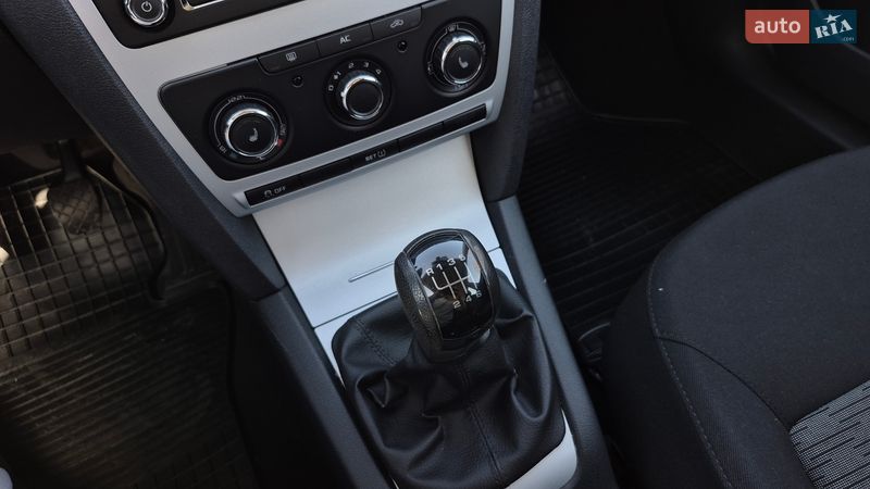 Універсал Skoda Octavia 2010 в Полтаві