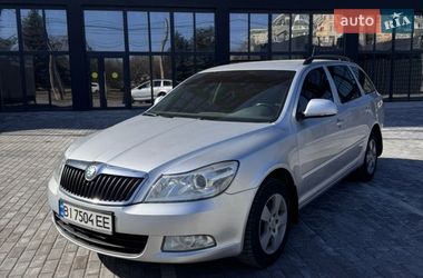 Универсал Skoda Octavia 2011 в Полтаве