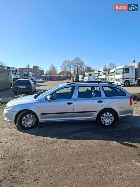 Универсал Skoda Octavia 2008 в Чернигове