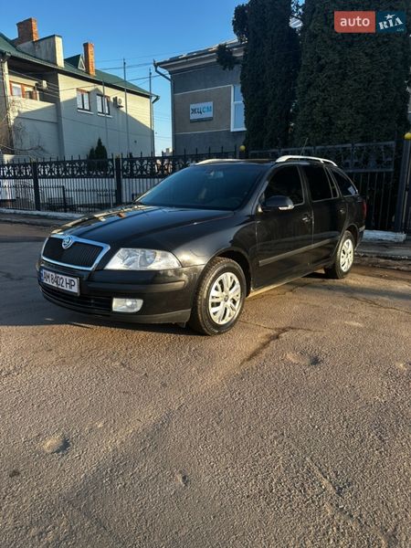 Універсал Skoda Octavia 2008 в Житомирі