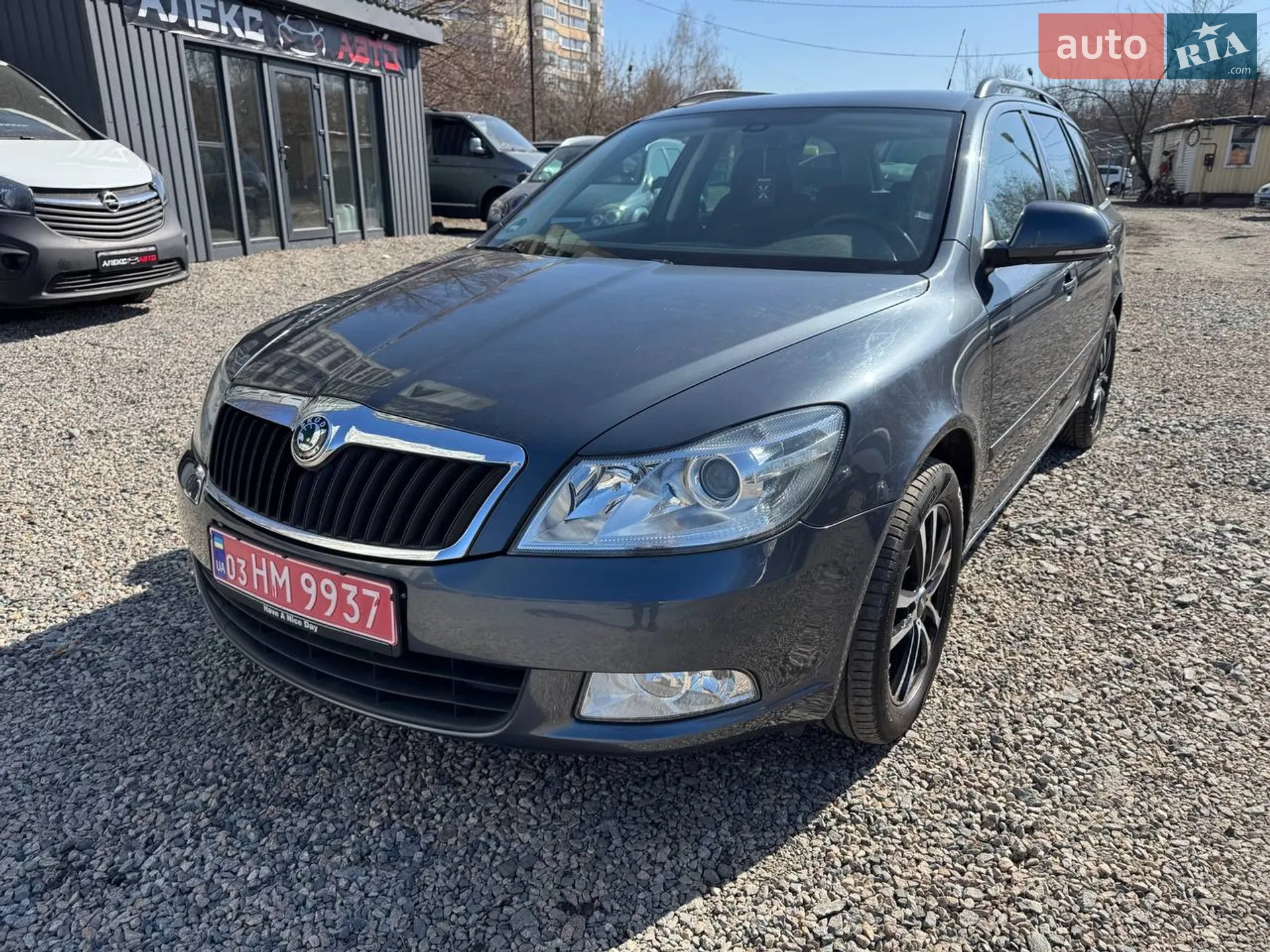 2010 Skoda Octavia - мініатюра 5