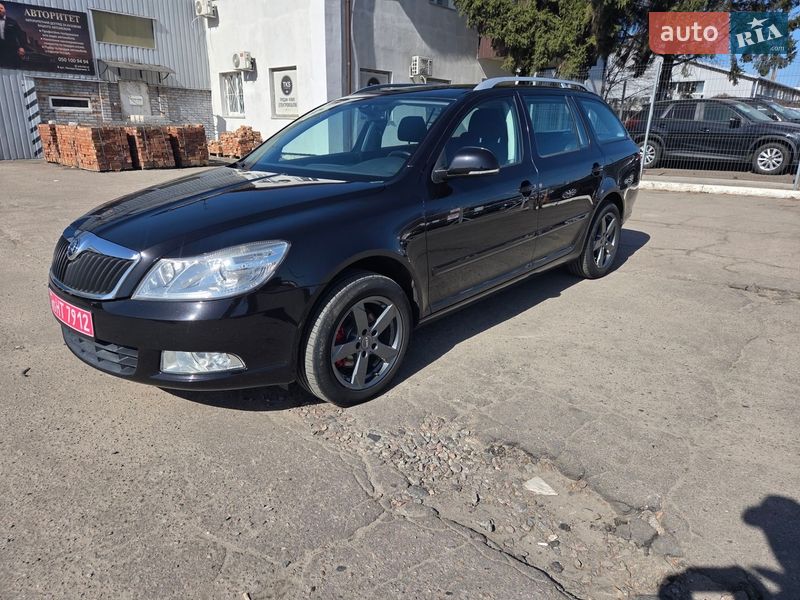 Универсал Skoda Octavia 2010 в Полтаве
