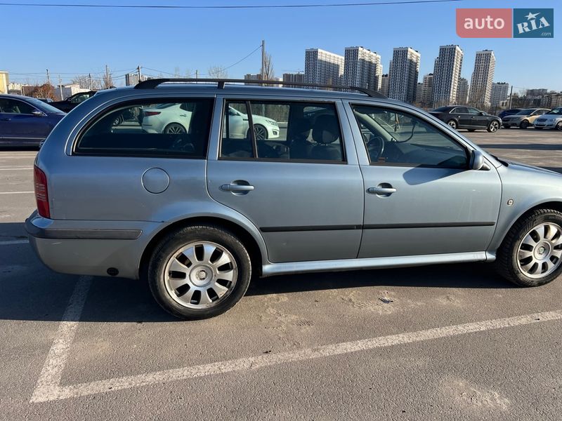 Универсал Skoda Octavia 2002 в Киеве