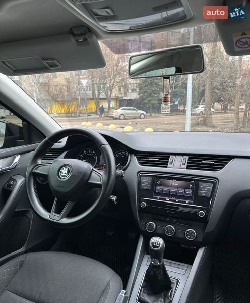 Лифтбек Skoda Octavia 2017 в Кривом Роге