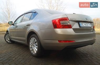 Ліфтбек Skoda Octavia 2015 в Трускавці