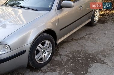 Лифтбек Skoda Octavia 2006 в Луцке