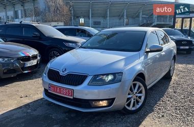 Лифтбек Skoda Octavia 2015 в Полтаве