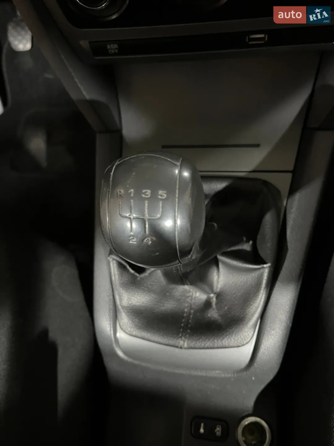 2013 Skoda Octavia - мініатюра 22
