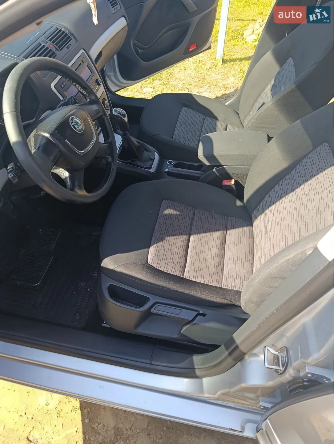 2011 Skoda Octavia - мініатюра 10