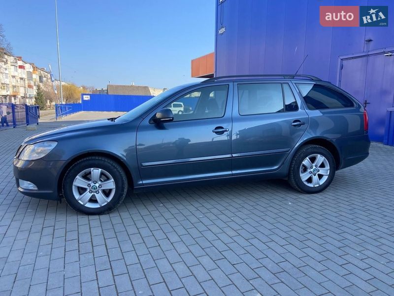 Универсал Skoda Octavia 2012 в Ивано-Франковске