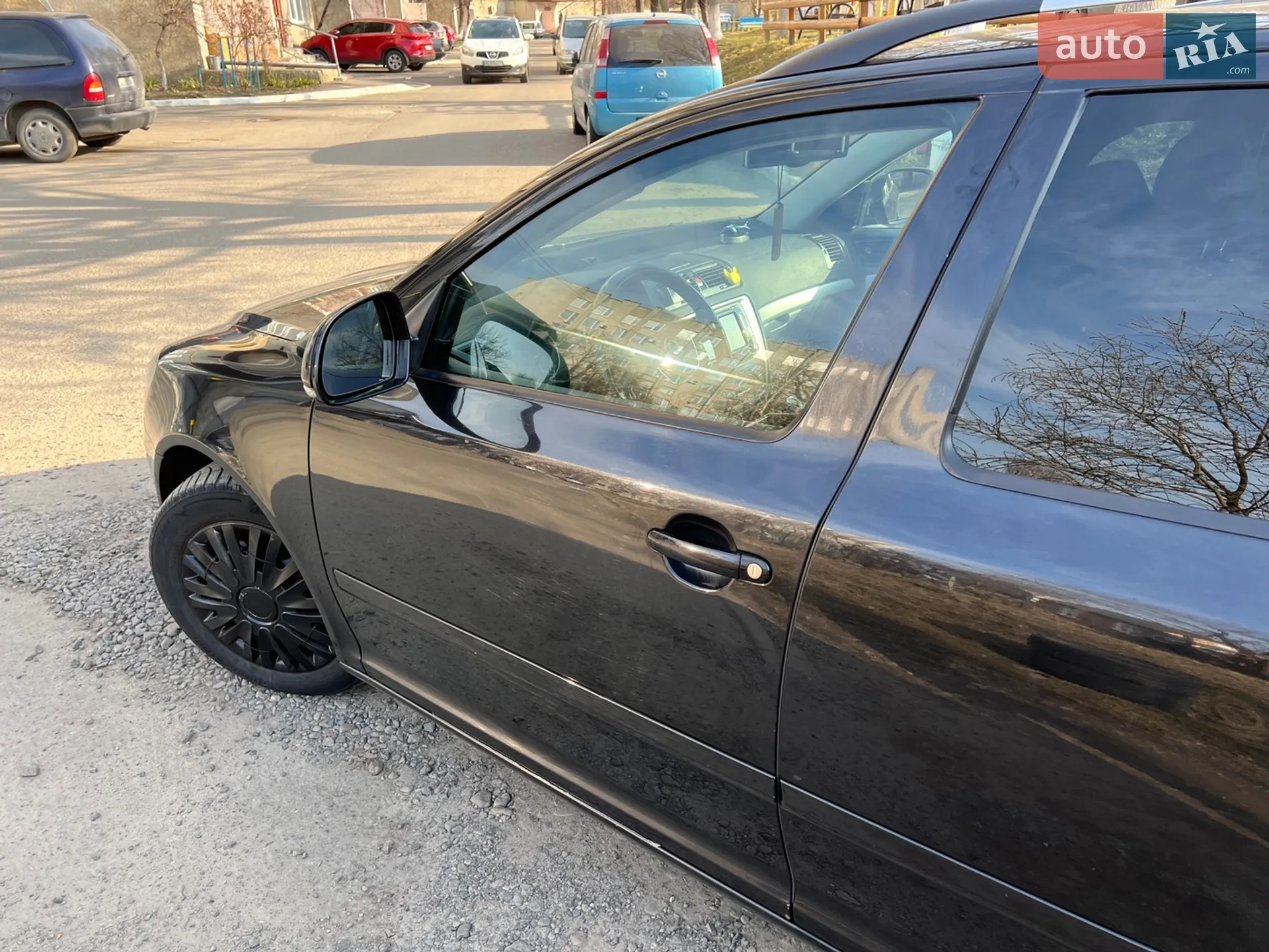 2011 Skoda Octavia - мініатюра 17
