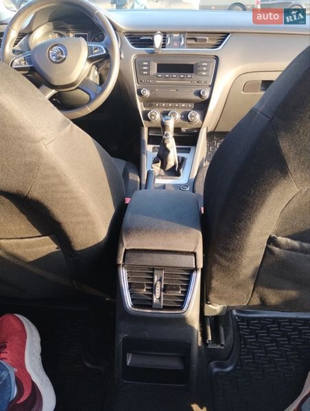 Лифтбек Skoda Octavia 2013 в Киеве фото 17 Лифтбек Skoda Octavia 2013 в Киеве
