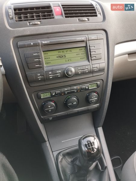 Лифтбек Skoda Octavia 2006 в Киеве