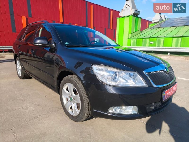 Универсал Skoda Octavia 2011 в Киеве фото 8 Универсал Skoda Octavia 2011 в Киеве