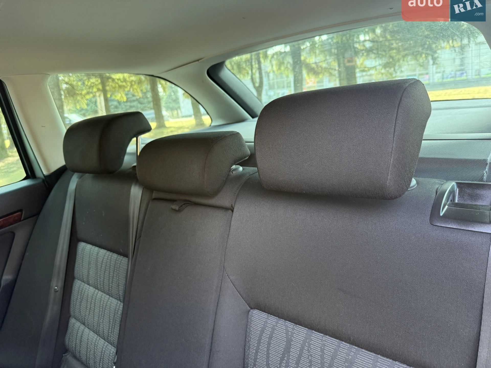 2011 Skoda Octavia - мініатюра 40