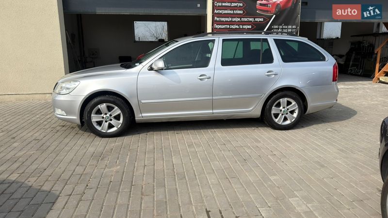 Универсал Skoda Octavia 2011 в Львове