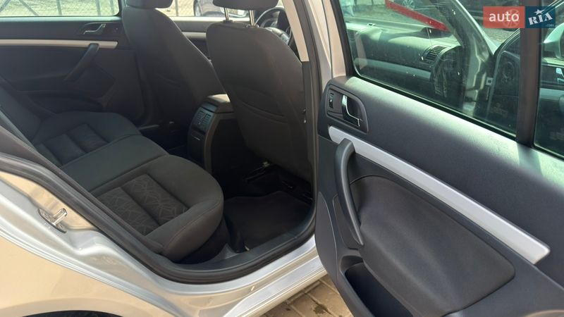 Универсал Skoda Octavia 2011 в Львове