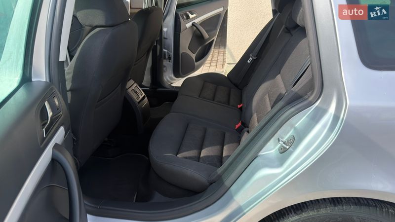 Универсал Skoda Octavia 2011 в Львове