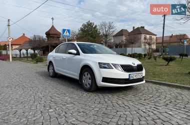 Лифтбек Skoda Octavia 2019 в Мукачево