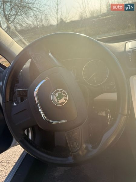 Универсал Skoda Octavia 2011 в Рогатине
