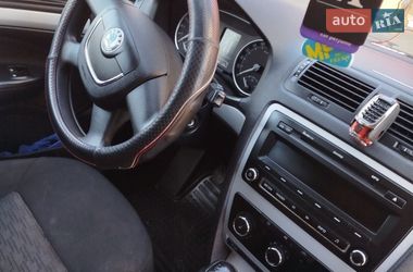 Универсал Skoda Octavia 2010 в Дунаевцах