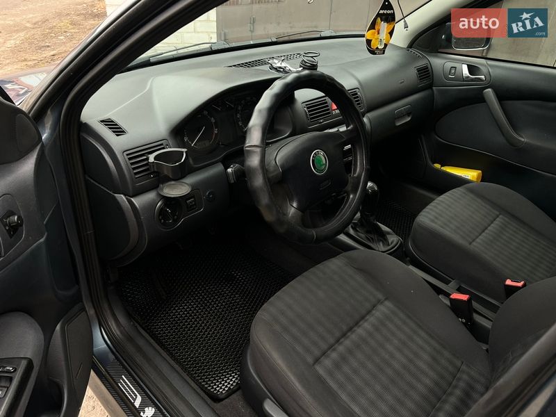 Универсал Skoda Octavia 2003 в Полтаве