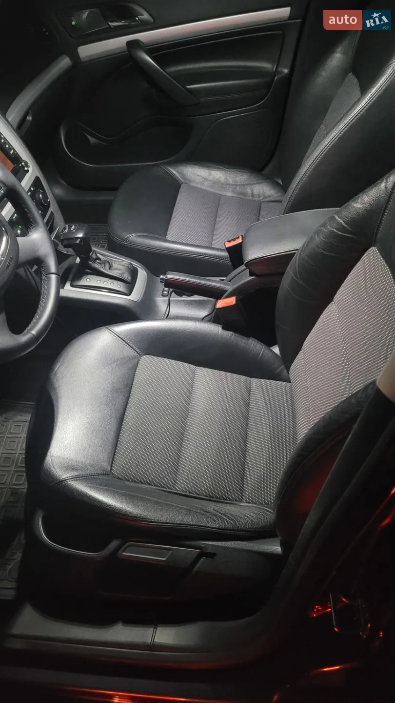 2011 Skoda Octavia - мініатюра 11