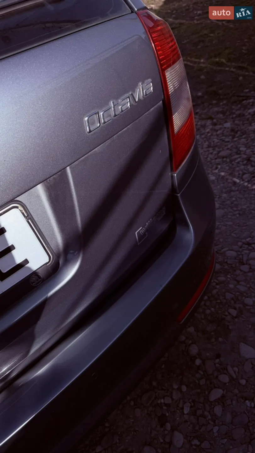2011 Skoda Octavia - мініатюра 15
