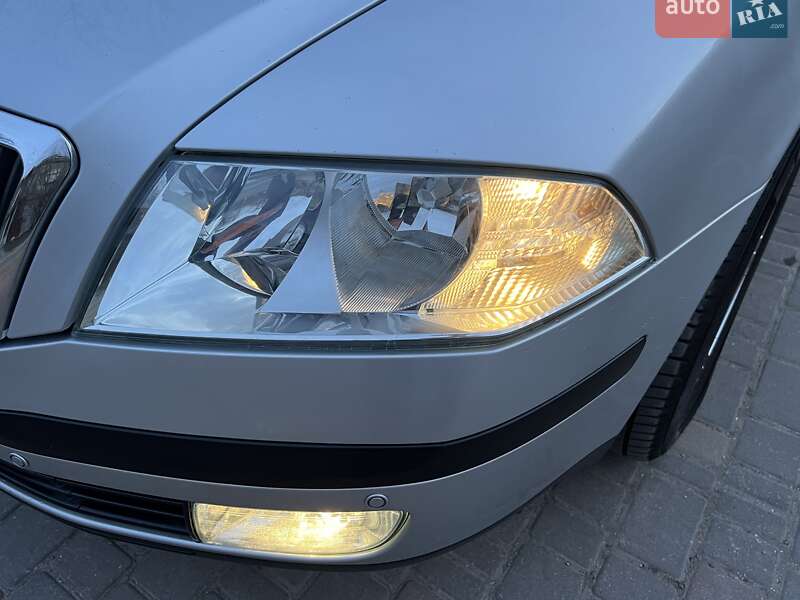 Лифтбек Skoda Octavia 2006 в Одессе