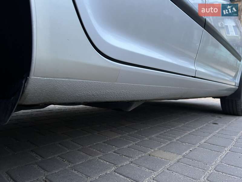 Лифтбек Skoda Octavia 2006 в Одессе